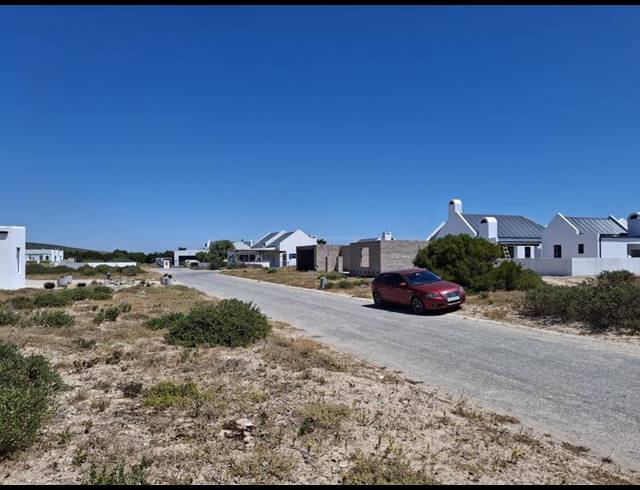 LAND FOR SALE IN BRITANNIA BAY